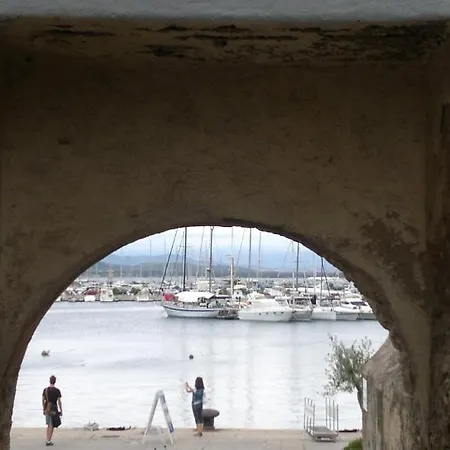 Bed & Breakfast Jamba 3*